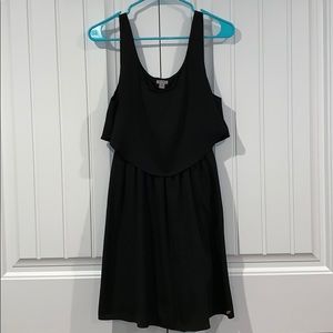 GUESS Women’s Ruffle and Lace Dress